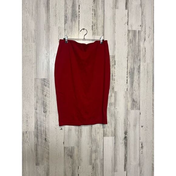 Red forever 21 red skirt - Picture 2 of 5